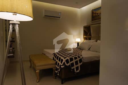 LUXURY 1 BED FURNISHED APARTMENT FOR SALE IN PEARL ONE TOWER ( DR SUBAYYAL IKRAM BUILDING ) BAHRIA TOWN LAHORE