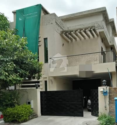 بحریہ ٹاؤن فیز 3 بحریہ ٹاؤن راولپنڈی,راولپنڈی میں 5 کمروں کا 10 مرلہ مکان 3.7 کروڑ میں برائے فروخت۔ بحریہ ٹاؤن فیز 3 بحریہ ٹاؤن راولپنڈی,راولپنڈی میں 5 کمروں کا 10 مرلہ مکان 3.7 کروڑ میں برائے فروخت۔