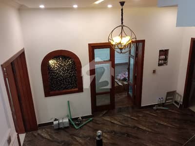 ڈی ایچ اے ڈیفینس فیز 2 ڈی ایچ اے ڈیفینس,اسلام آباد میں 3 کمروں کا 1 کنال بالائی پورشن 1.2 لاکھ میں کرایہ پر دستیاب ہے۔