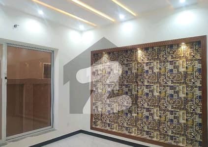 بحریہ ٹاؤن فیز 8 ۔ ابو بکر بلاک بحریہ ٹاؤن فیز 8 ۔ سفاری ویلی,بحریہ ٹاؤن فیز 8,بحریہ ٹاؤن راولپنڈی,راولپنڈی میں 7 مرلہ مکان 2.5 کروڑ میں برائے فروخت۔ بحریہ ٹاؤن فیز 8 ۔ ابو بکر بلاک بحریہ ٹاؤن فیز 8 ۔ سفاری ویلی,بحریہ ٹاؤن فیز 8,بحریہ ٹاؤن راولپنڈی,راولپنڈی میں 7 مرلہ مکان 2.5 کروڑ میں برائے فروخت۔