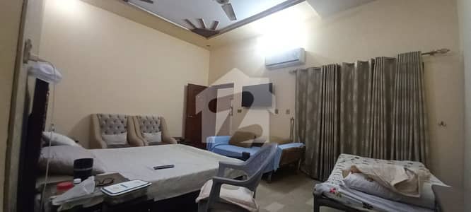 گارڈن کالونی فیصل آباد میں 11 کمروں کا 15 مرلہ مکان 6.0 کروڑ میں برائے فروخت۔