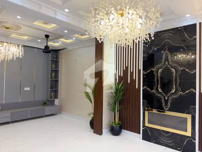 BRAND NEW HOUSE 5 MARLA LDA APPROVED FACING PARK NEAR MASJID AVAILABLE FOR SALE