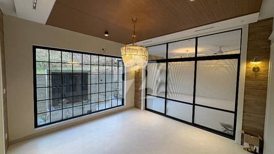 1 Kanal Brand New Luxury American Style House Top Of The Line Living