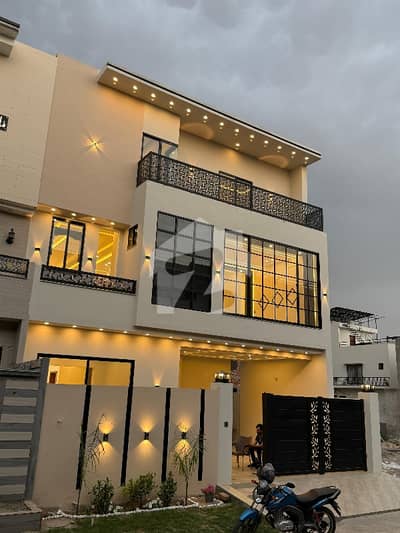 7.5 Marla Triple Story Villa For sale on a Prime Location in Manik Block, Buch Executive Villas Multan 7.5 Marla Triple Story Villa For sale on a Prime Location in Manik Block, Buch Executive Villas Multan