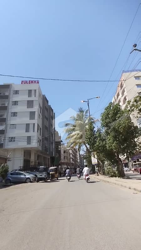 دھوراجی کالونی گلشنِ اقبال ٹاؤن,کراچی میں 2 کمروں کا 4 مرلہ فلیٹ 2.25 کروڑ میں برائے فروخت۔ دھوراجی کالونی گلشنِ اقبال ٹاؤن,کراچی میں 2 کمروں کا 4 مرلہ فلیٹ 2.25 کروڑ میں برائے فروخت۔