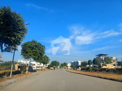 10 Marla, Main Double Road, Plot Available For Sale In Airpoert Green Garden Block B Islamabad 10 Marla, Main Double Road, Plot Available For Sale In Airpoert Green Garden Block B Islamabad