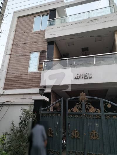 الرحیم گارڈن - فیز 4 جی ٹی روڈ,لاہور میں 4 کمروں کا 5 مرلہ مکان 1.55 کروڑ میں برائے فروخت۔ الرحیم گارڈن - فیز 4 جی ٹی روڈ,لاہور میں 4 کمروں کا 5 مرلہ مکان 1.55 کروڑ میں برائے فروخت۔