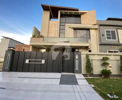Perfect Family living 10 Marla Modern House