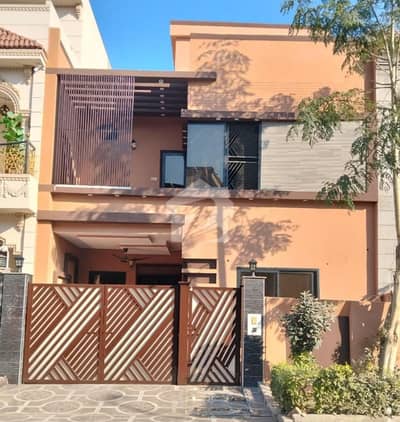 5 Marla used House available for Sale at prime location in block BB Citi housing Gujranwala