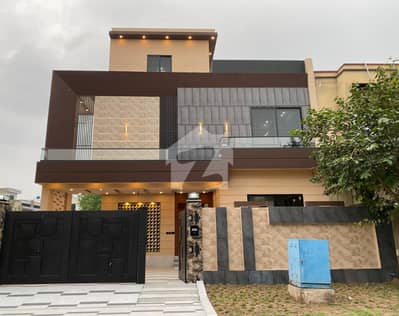 10 Marla Elegant House Available For Sale At Prime Location In Block BB Citi Housing Gujranwala