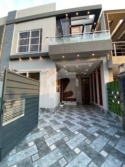 5 Marla Beautiful House For Sale Bahria Town Lahore 5 Marla Beautiful House For Sale Bahria Town Lahore