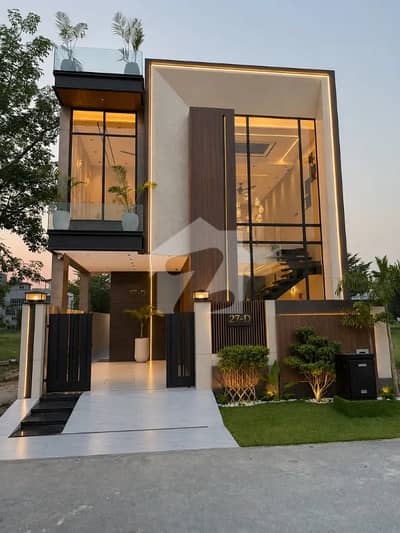 Ultra-Modern 5 Marla Luxury House For Rent Prime Location, Citi Housing Sialkot