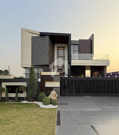 1 Kanal Brand New Upper Portion Available For Rent