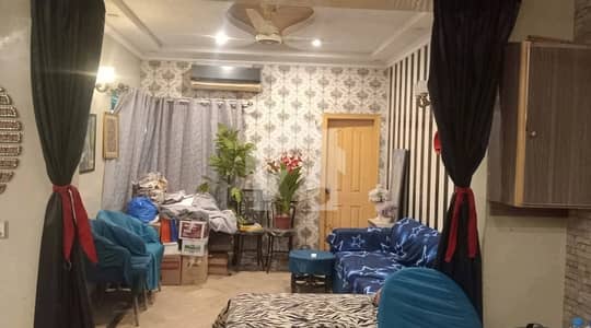 نیو سُپر ٹاؤن لاہور میں 4 کمروں کا 5 مرلہ مکان 2.6 کروڑ میں برائے فروخت۔ نیو سُپر ٹاؤن لاہور میں 4 کمروں کا 5 مرلہ مکان 2.6 کروڑ میں برائے فروخت۔