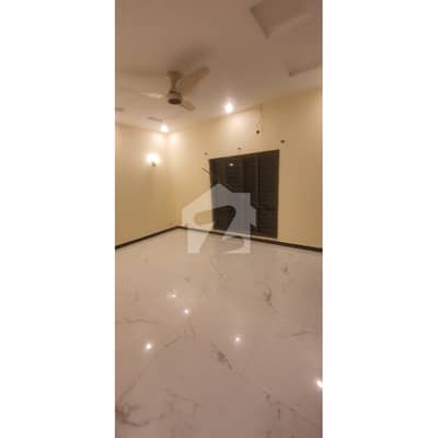 5 Marla Ful House For Rent