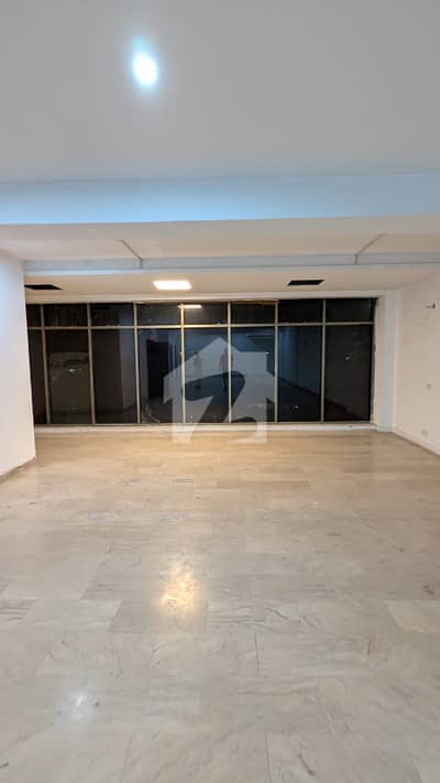 8 Marla Commercial Software house & Online work 4th Floor Available For Rent Phase 6 DHA
