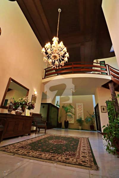4 Kanal Slightly Used House FOR SALE with Lift & Basement 150ft Main Road Phase 6 DHA Lahore 4 Kanal Slightly Used House FOR SALE with Lift & Basement 150ft Main Road Phase 6 DHA Lahore