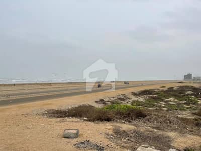 1000 YARDS PLOT FOR SALE IN CREEK LANE, DHA PHASE 6  2 home Good, best for two brothers, best for two builders, good place KARACHI
