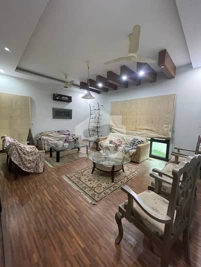 ڈی ایچ اے فیز 5 ڈی ایچ اے ڈیفینس,کراچی میں 6 کمروں کا 1 کنال مکان 15.75 کروڑ میں برائے فروخت۔ ڈی ایچ اے فیز 5 ڈی ایچ اے ڈیفینس,کراچی میں 6 کمروں کا 1 کنال مکان 15.75 کروڑ میں برائے فروخت۔