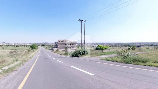 انجنیئرز کوآپریٹو ہاؤسنگ ڈی ۔ 18,اسلام آباد میں 1 کنال رہائشی پلاٹ 1.5 کروڑ میں برائے فروخت۔ انجنیئرز کوآپریٹو ہاؤسنگ ڈی ۔ 18,اسلام آباد میں 1 کنال رہائشی پلاٹ 1.5 کروڑ میں برائے فروخت۔