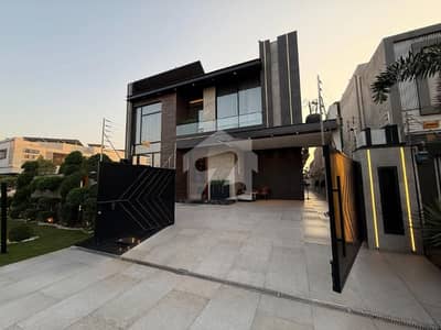 1 Kanal Modern Design House Available For Rent In DHA Phase 6 Prime Location Near Dolmen Mall&Dha Office
