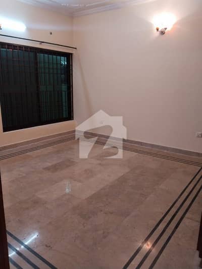 In I-8/4 14 Marla Lower Portion For rent