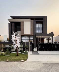 One Kanal Brand New Luxury House Located At Prime Location