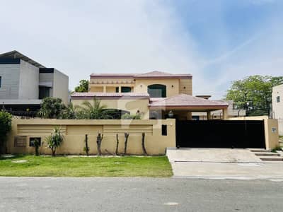 1 KANAL HOUSE FOR RENT DHA PHASE 5 (DOUBLE KITCHEN)
