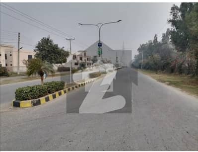 ڈی سی کالونی ایکسٹینشن 3 ڈی سی کالونی,گوجرانوالہ میں 10 مرلہ پلاٹ فائل 8.0 لاکھ میں برائے فروخت۔