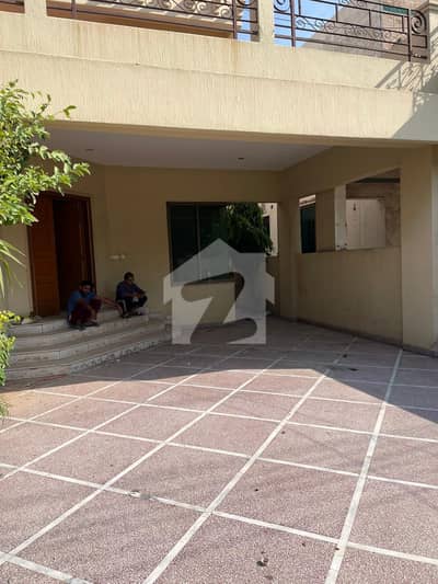 1 KANAL FULL HOUSE FOR RENT_DHA PHASE 4