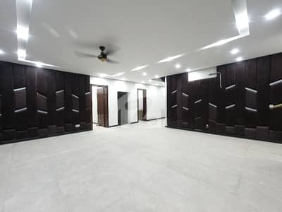 1 Kanal House In Bahria Hills Is Available For sale