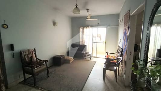 FLAT FOR SELL IN A PRIME LOCATION