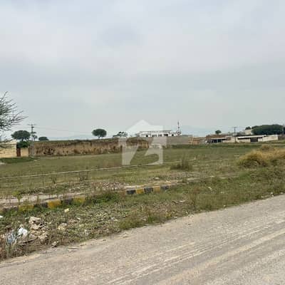 F-14/4 Plot 40x80 For Sale On Investor Price.