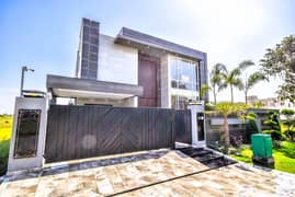10 Marla Most Luxury Near To Commercial Bungalow For Sale 10 Marla Most Luxury Near To Commercial Bungalow For Sale