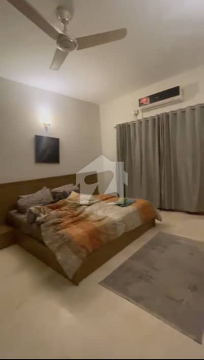 HOUSE FOR SALE SECTOR F 11 SIZE ONE KANAL TOP LOCATION LIVEABLE HOUSE CORNER HOUSE
