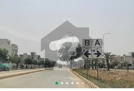 ڈی ایچ اے 9 ٹاؤن ۔ بلاک اے ڈی ایچ اے 9 ٹاؤن,ڈیفنس (ڈی ایچ اے),لاہور میں 5 مرلہ رہائشی پلاٹ 1.29 کروڑ میں برائے فروخت۔