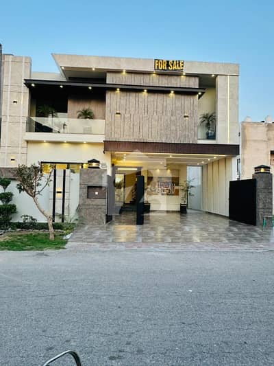 Royal Orchard Multan  Sleek Ultra Modern 12 Marla   Ideal Location House
