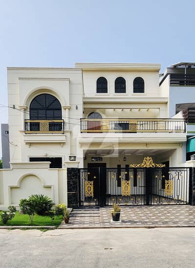 10 MARLA OUTSTANDING HOUSE FOR SALE IN WAPDA TOWN PHASE 2