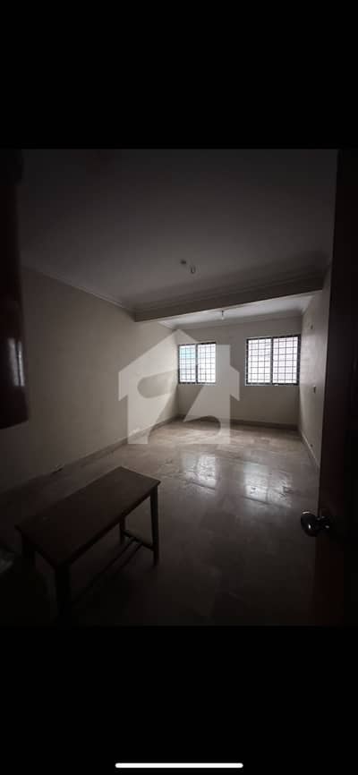 گلشنِ اقبال - بلاک 3 گلشنِ اقبال,گلشنِ اقبال ٹاؤن,کراچی میں 4 کمروں کا 16 مرلہ مکان 11.0 کروڑ میں برائے فروخت۔