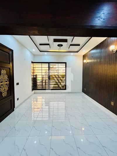 Charming 5 Marla House Available For Sale In Park View City, Lahore