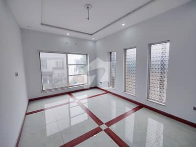 Elegant 5 Marla House Available For Sale In Park View City, Lahore