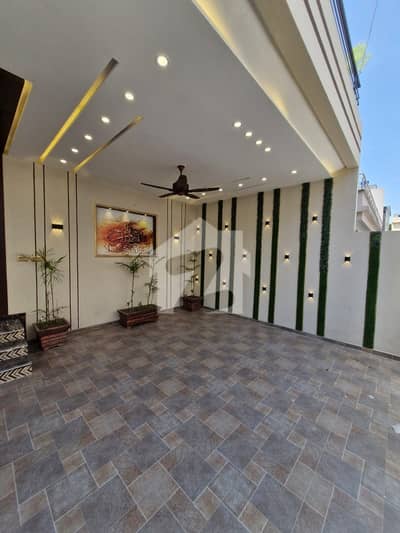 1 Kanal Lower Portion Available For Rent In Johertown Phase Ii Lahore By Fast Property Services