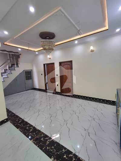 Approved Area 10 Marla House Available For Rent Park View City Lahore