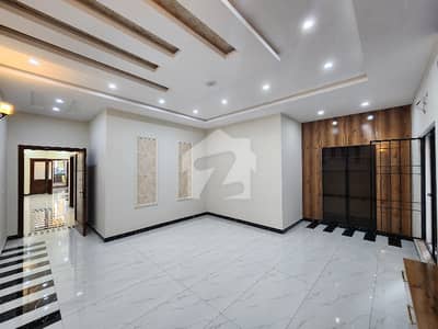 10 Marla VIP Double Storey Well Luxury Hot Location Brand New Modern Style Available For Sale In Nasheman Phase 1 Surrounding UCP University Lahore. 10 Marla VIP Double Storey Well Luxury Hot Location Brand New Modern Style Available For Sale In Nasheman Phase 1 Surrounding UCP University Lahore.