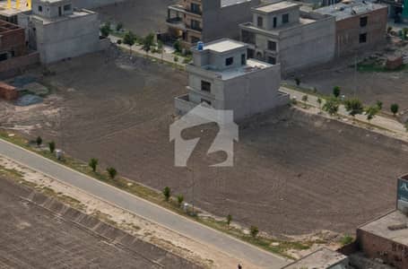 Ideal Prime Location Residential Plot For sale In Park View City