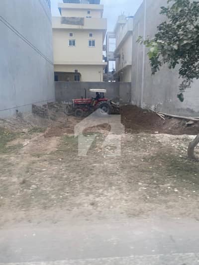 Find Your Ideal Prime Location Residential Plot In Park View City Under Rs. 5000000