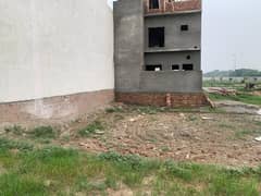 Prime Location Residential Plot Of 5 Marla Available For Sale In Park View City - Platinum Block