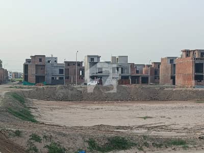 Secure Your 5 Marla Plot in Park View City Lahore Today Secure Your 5 Marla Plot in Park View City Lahore Today