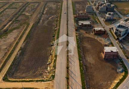 Imperial Block Prime Location Park View City Residential Plot Sized 5 Marla For Sale