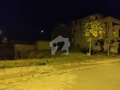 بحریہ انکلیو - سیکٹر آئی بحریہ انکلیو,بحریہ ٹاؤن,اسلام آباد میں 5 مرلہ رہائشی پلاٹ 92.0 لاکھ میں برائے فروخت۔